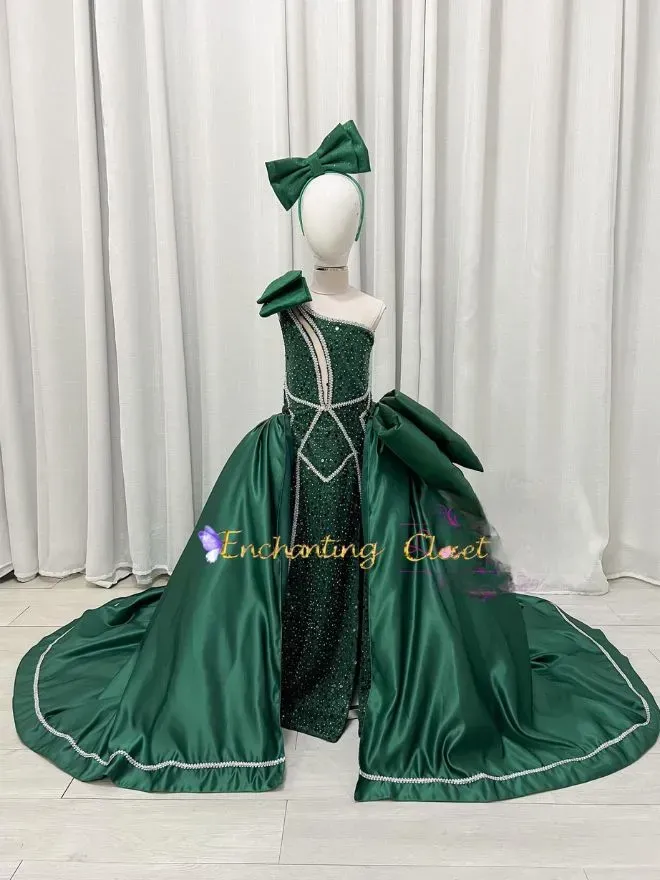 Gown