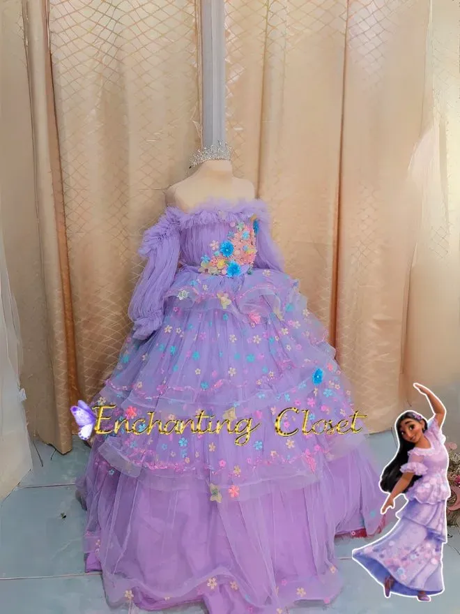 Costume