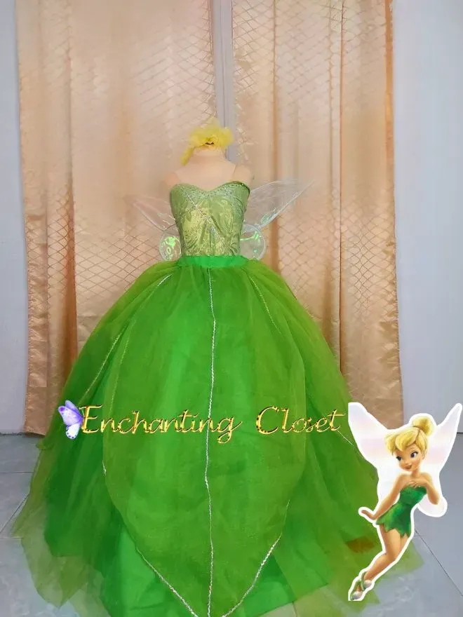 Costume